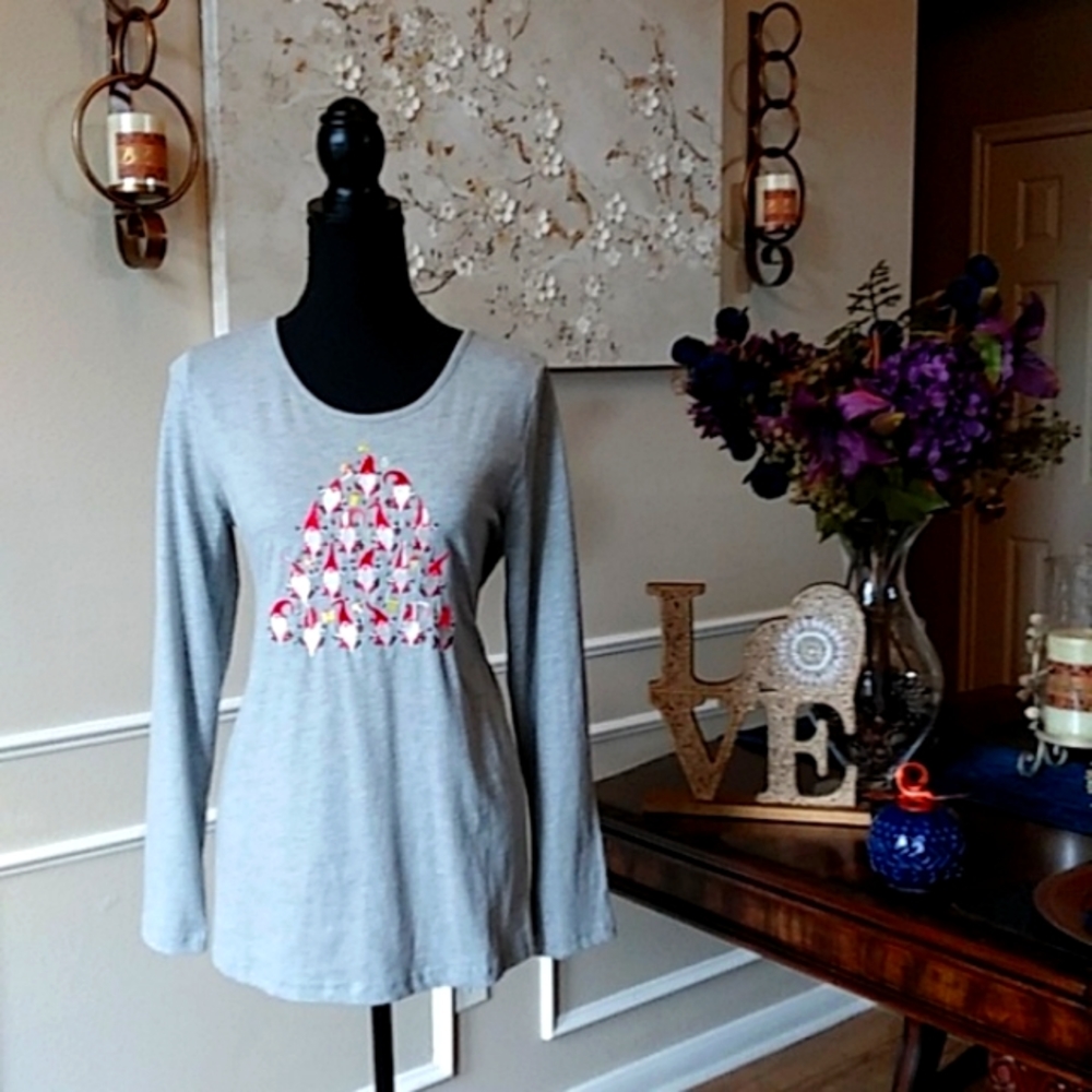NWT Christmas Embellished Gray Long Sleeves Top. Size M